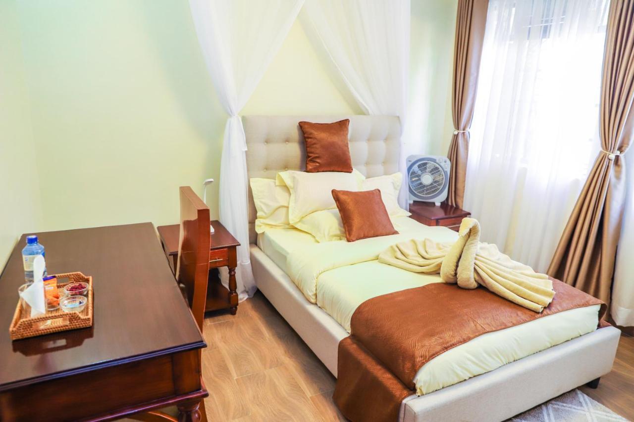 Villa Winga Deluxe Hotel Kisumu Bagian luar foto